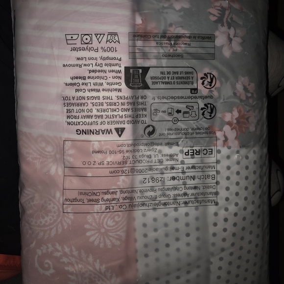 Patchwork Floral Duvet Set - Pink and Gray - Picture 6 of 8